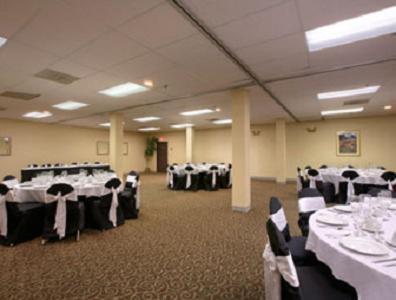 Plaza Hotel And Suites Pine Bluff Restaurante foto