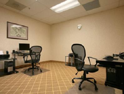 Plaza Hotel And Suites Pine Bluff Facilidades foto
